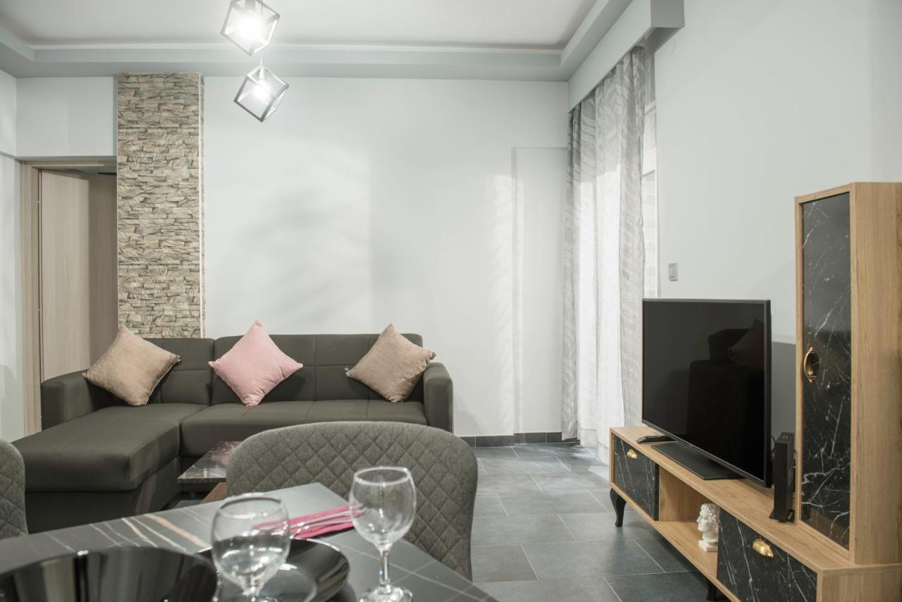 Dream Apartment "Self Check In" เทสซาโลนิกิ ภายนอก รูปภาพ
