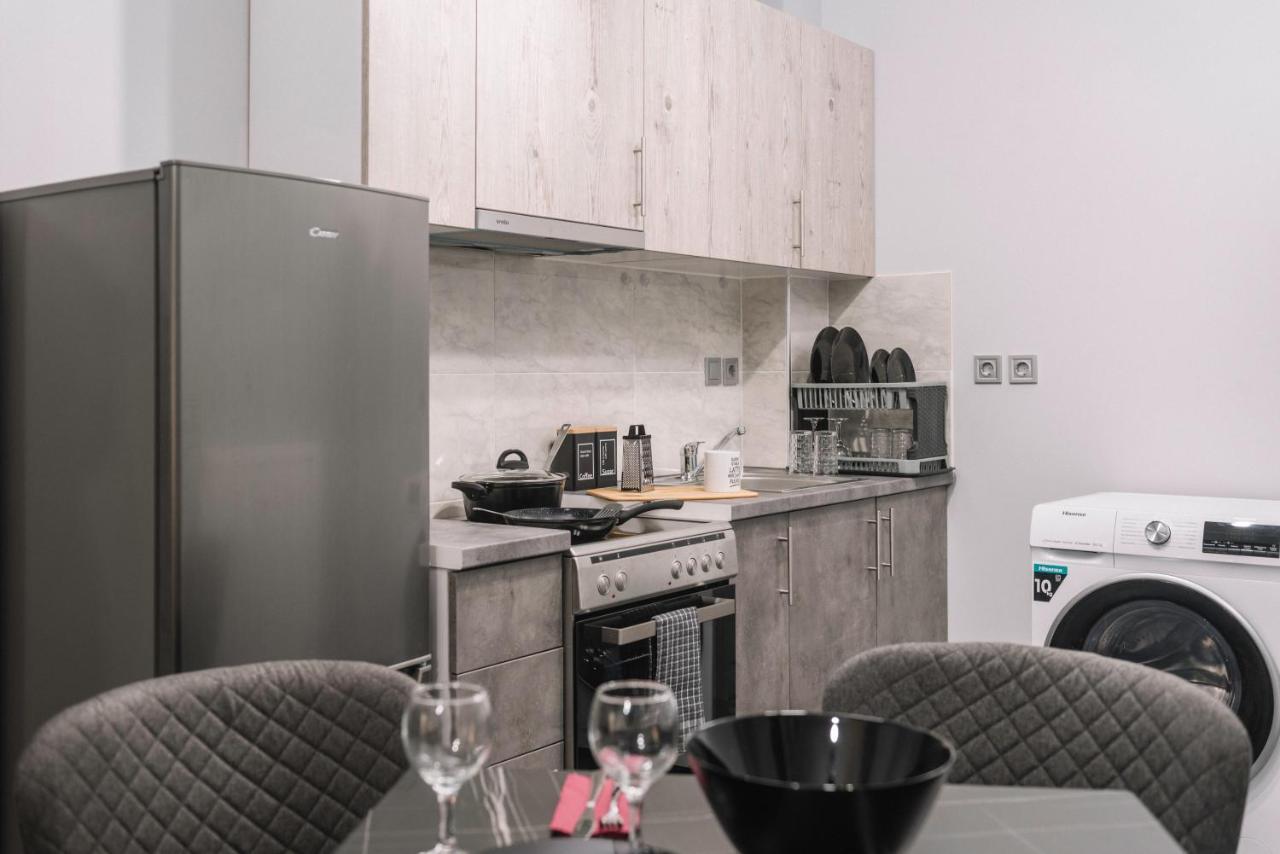 Dream Apartment "Self Check In" เทสซาโลนิกิ ภายนอก รูปภาพ