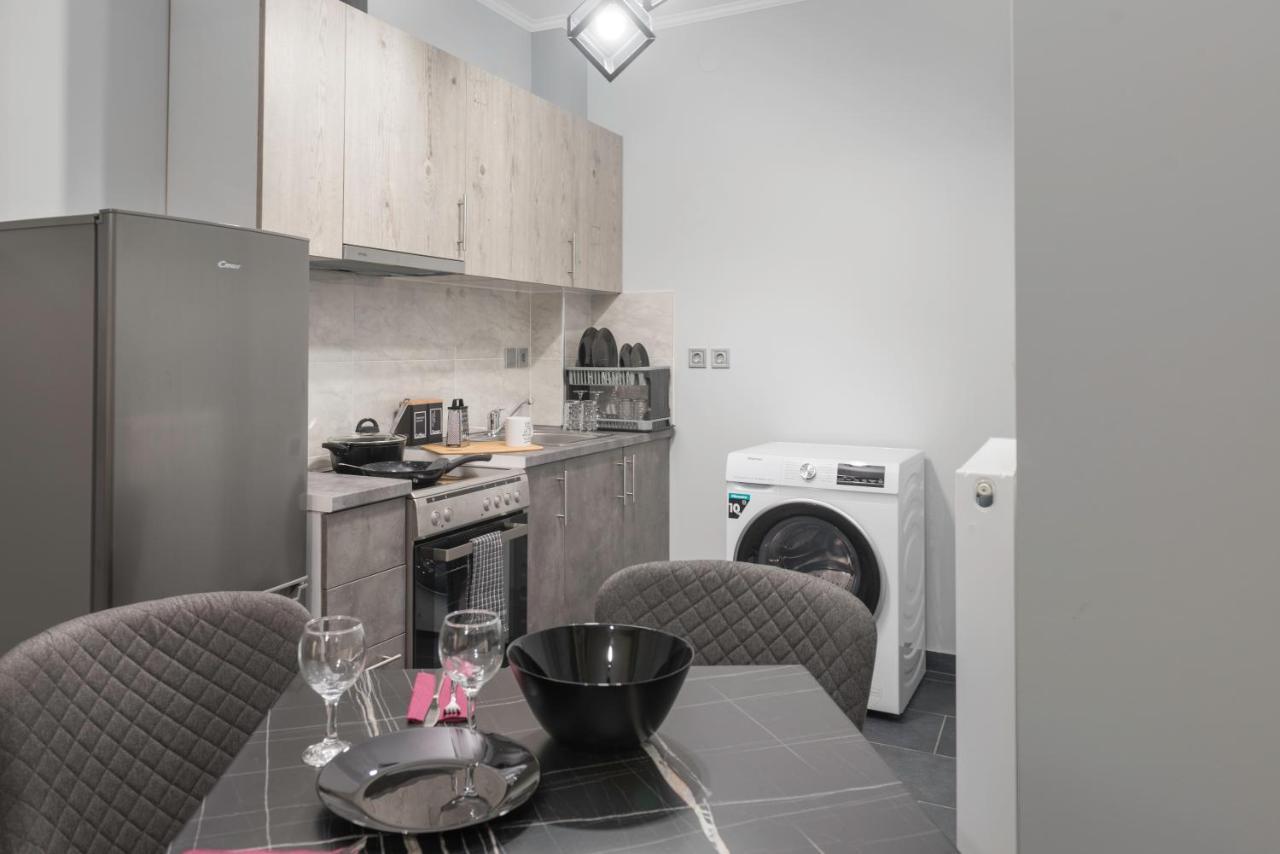 Dream Apartment "Self Check In" เทสซาโลนิกิ ภายนอก รูปภาพ